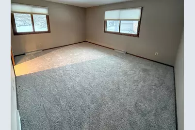 11025 N Balsam Tree Ct #47, Mequon, WI 53092 - Photo 9