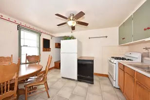 4720 W Montrose Ave, Milwaukee, WI 53219 - Photo 9