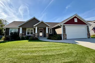 8425 Westminster Dr, Sturtevant, WI 53177 - Photo 3