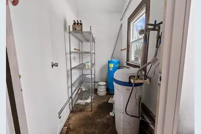 6151 S Miller Ln, New Berlin, WI 53146 - Photo 7