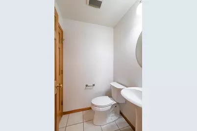 942  Oak Timber Dr, Onalaska, WI 54650 - Photo 21