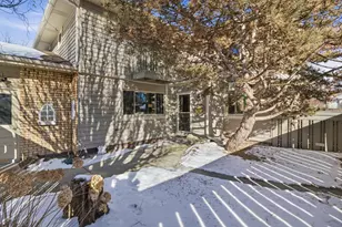 16370 W Coachlight Dr, New Berlin, WI 53151 - Photo 29