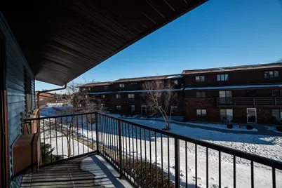 8530 W Waterford Ave #5, Greenfield, WI 53228 - Photo 17