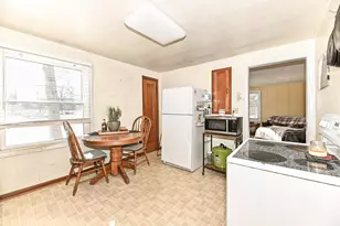 S77W15886 Woods Rd, Muskego, WI 53150 - Photo 15