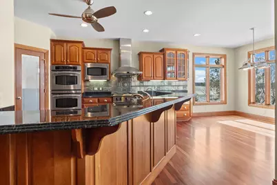 1217  Bridget Ct, Fontana, WI 53125 - Photo 11