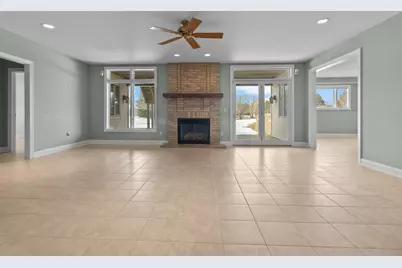 1217  Bridget Ct, Fontana, WI 53125 - Photo 33