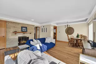 2811 Erie St, Racine, WI 53402 - Photo 7