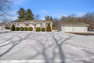 W326S8064 County Rd EE, Mukwonago, WI 53149 - Photo 11