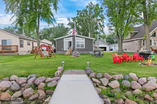 W4488 W Crystal Dr, Washington, WI 54111 - Photo 3