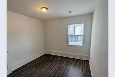 1201  Center St, Racine, WI 53403 - Photo 5