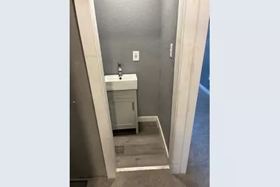 1440 N 29th St, Milwaukee, WI 53208 - Photo 7