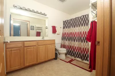 210 E Remer Rd #203, Elkhorn, WI 53121 - Photo 11