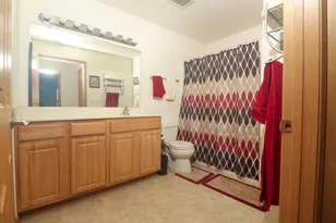 210 E Remer Rd, Elkhorn, WI 53121 - Photo 11