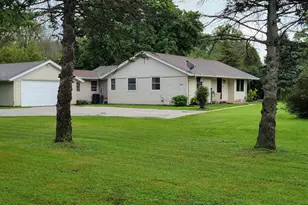 N6282 River Heights Dr, Plymouth, WI 53073 - Photo 25