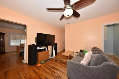 2414 N Weil St, Milwaukee, WI 53212 - Photo 9