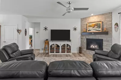 2689  Mapleton Ave, East Troy, WI 53120 - Photo 13