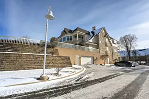 7045 S Riverwood Blvd, Franklin, WI 53132 - Photo 25