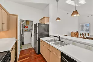 7045 S Riverwood Blvd, Franklin, WI 53132 - Photo 15