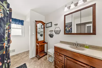 N69W27233  Hickory Chasm Dr, Lisbon, WI 53089 - Photo 27