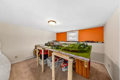 N69W27233  Hickory Chasm Dr, Lisbon, WI 53089 - Photo 39