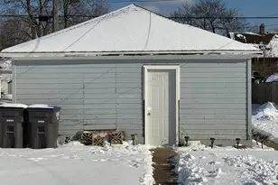 2211 Wedemeyer St, Sheboygan, WI 53081 - Photo 23