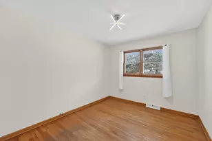 532 Rose Ann Dr, Burlington, WI 53105 - Photo 15