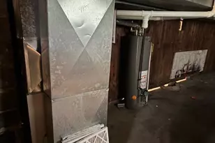 2932 N 44th St, Milwaukee, WI 53210 - Photo 15