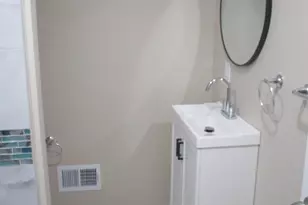 3741 N 25th St, Milwaukee, WI 53206 - Photo 21