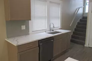 3741 N 25th St, Milwaukee, WI 53206 - Photo 9