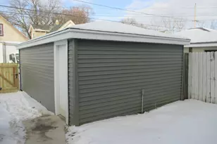 3741 N 25th St, Milwaukee, WI 53206 - Photo 35