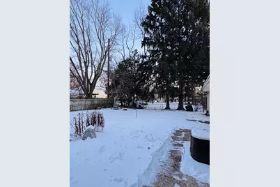 913  Chapel Hill Rd, Madison, WI 53711 - Photo 15