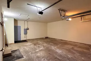 913 Chapel Hill Rd, Madison, WI 53711 - Photo 11