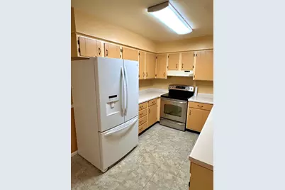 913  Chapel Hill Rd, Madison, WI 53711 - Photo 7