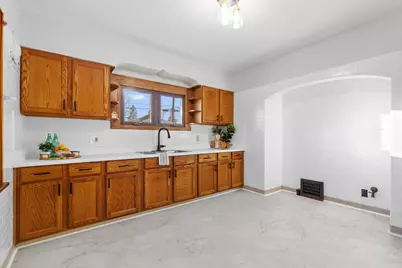 4265 N 29th St, Milwaukee, WI 53216 - Photo 9