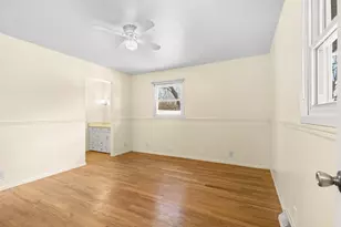 139 Debbie Ct, Waukesha, WI 53189 - Photo 15