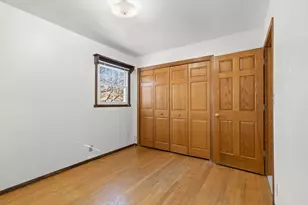 139 Debbie Ct, Waukesha, WI 53189 - Photo 25