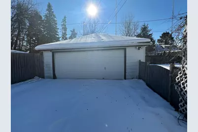 1409 W Custer Ave, Milwaukee, WI 53209 - Photo 9