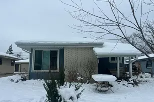 4860 N 104th St, Milwaukee, WI 53225 - Photo 7