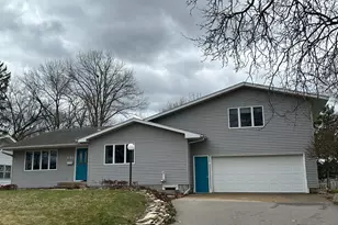 1014 Green Bay St, Onalaska, WI 54650 - Photo 1