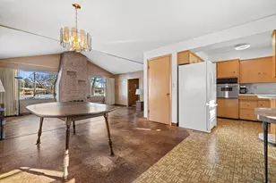 3925 83rd Pl, Pleasant Prairie, WI 53142 - Photo 9