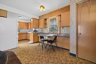 3925 83rd Pl, Pleasant Prairie, WI 53142 - Photo 11