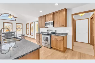 2620  Penbrook Dr, Racine, WI 53406 - Photo 13