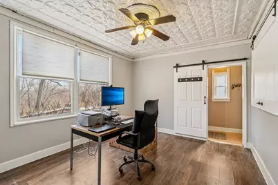 2557 N Gordon Pl, Milwaukee, WI 53212 - Photo 11