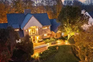 1319 Creekside Ct, Grafton, WI 53024 - Photo 3