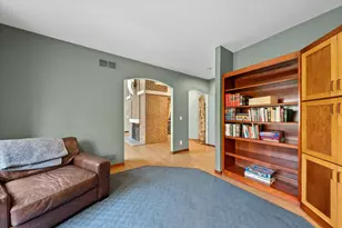 1319 Creekside Ct, Grafton, WI 53024 - Photo 17