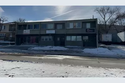 9913 W Lisbon Ave #9915, 9917, 9919, Milwaukee, WI 53222 - Photo 1