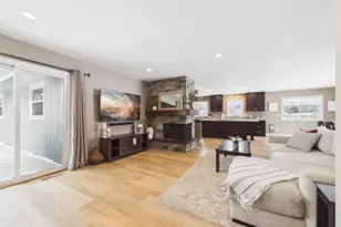 2000 Ramona Rd, Waukesha, WI 53186 - Photo 25