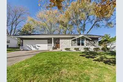 2000  Ramona Rd, Waukesha, WI 53186 - Photo 1