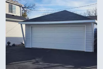 7715 W Wind Lake Rd, Racine, WI 53185 - Photo 33