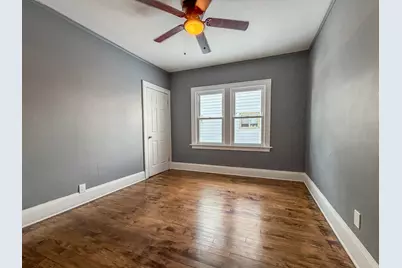 6220 W Girard Ave, Milwaukee, WI 53210 - Photo 5